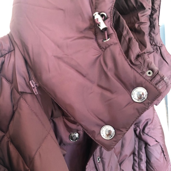 London Fog insulated jacket with detachable hood - Picture 7 of 11